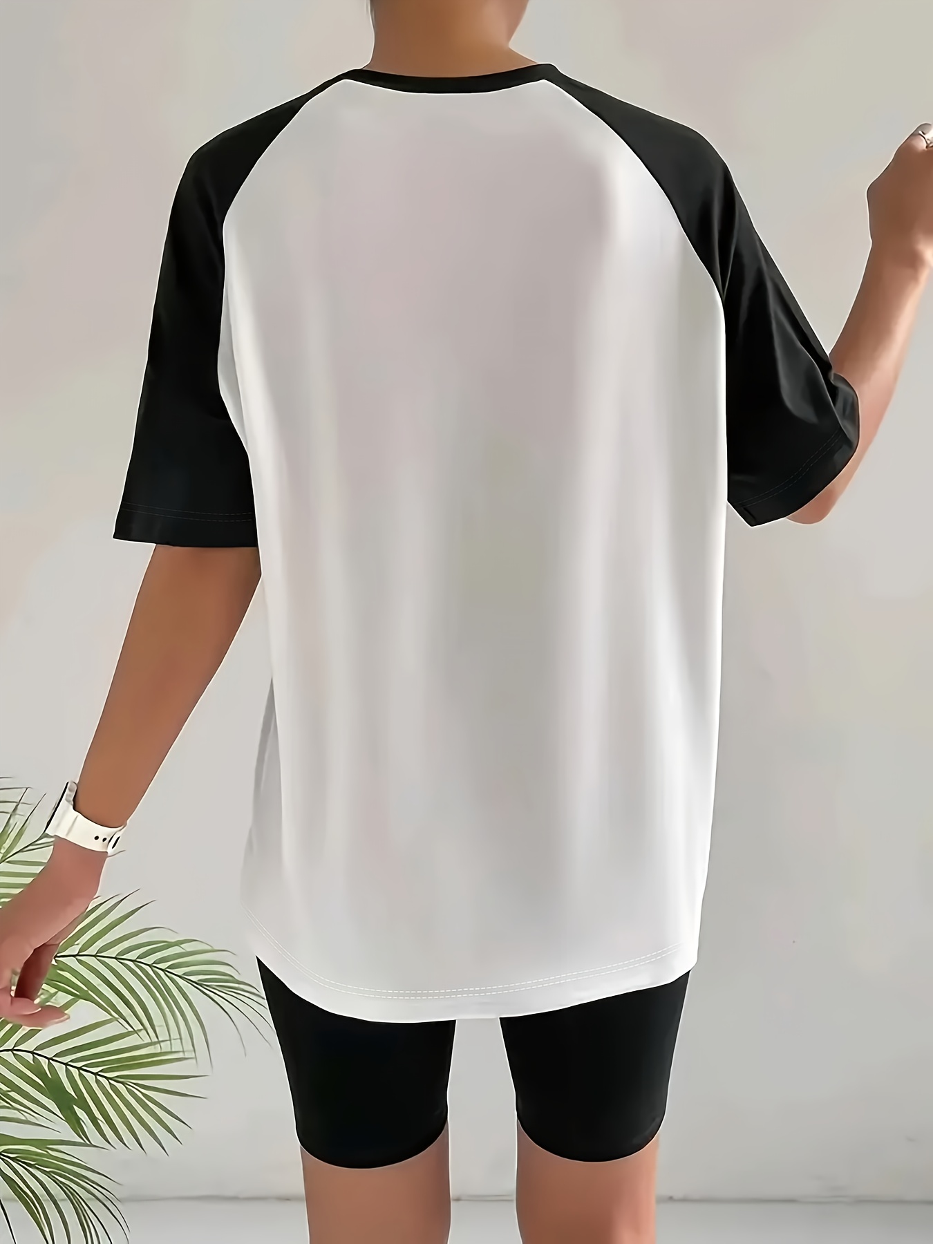 LONDON Graphic Print T-shirt S - Summer Clothing London review and price